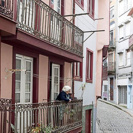 Loios 1Br Flat Downtown By Lovelystay Porto Eksteriør billede