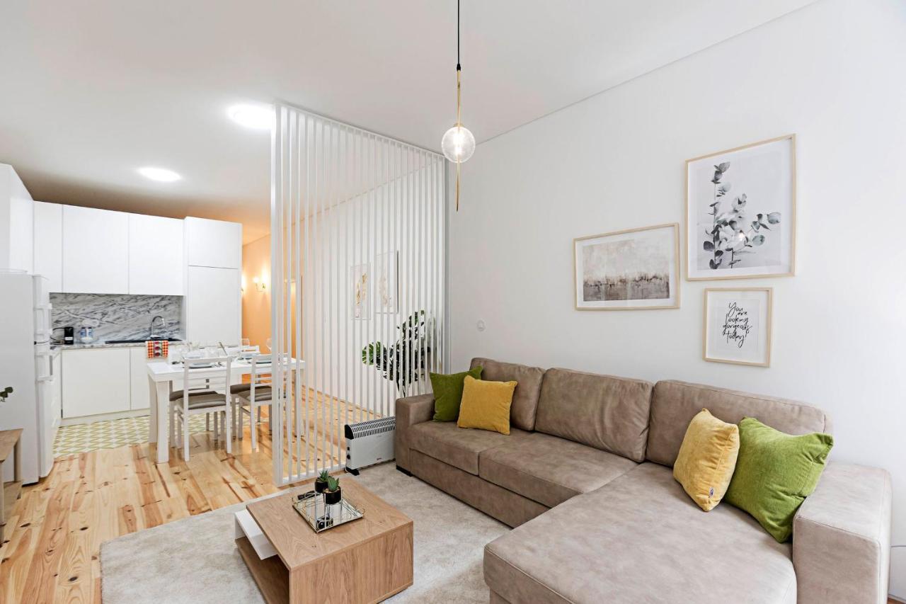 Loios 1Br Flat Downtown By Lovelystay Porto Eksteriør billede